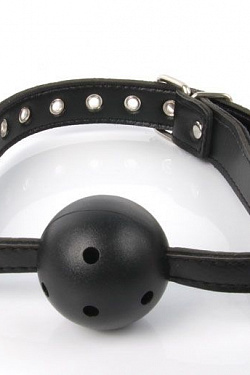 Пластиковый шар-кляп черного цвета на регулируемых ремешках Erokay EK-3115-BLK с доставкой 
